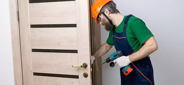 Replace Internal Door Handle with Lock Brandon